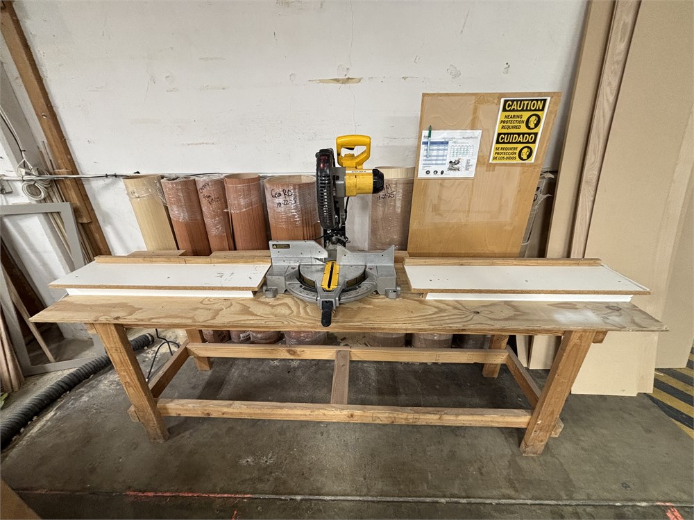 DeWalt "DW715" Compound Miter Saw w/Stand