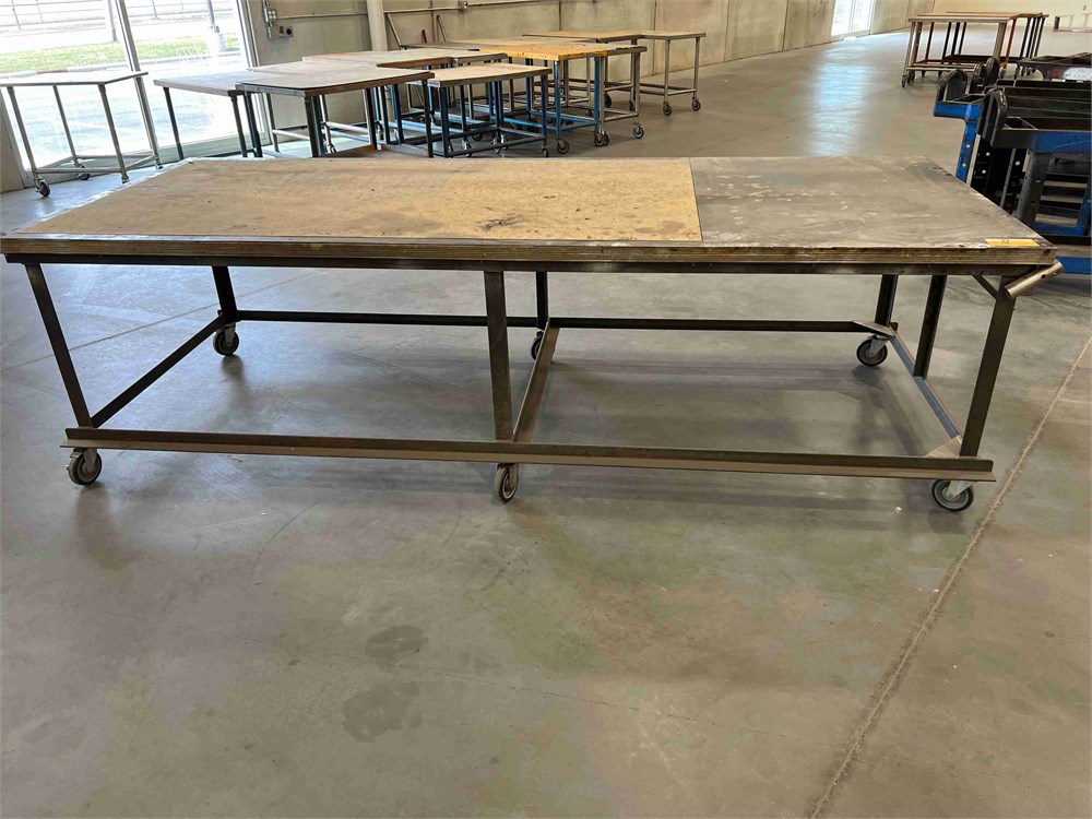 Rolling Table - Qty (1)