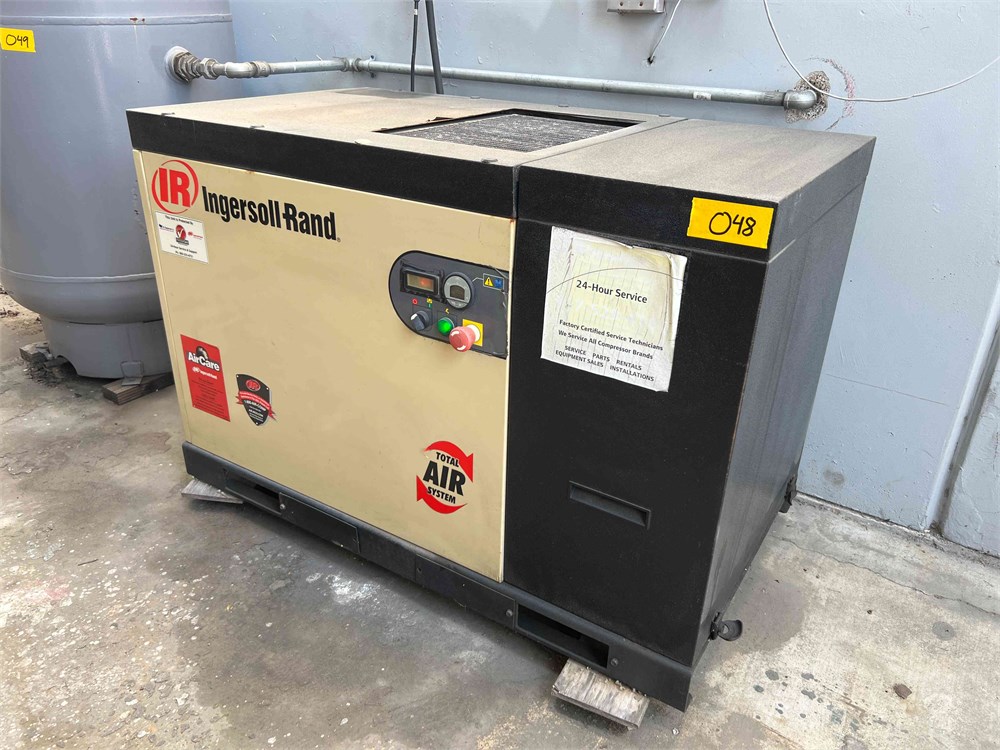 Ingersoll Rand "UNI-15TAS-130-HW" Air Compressor