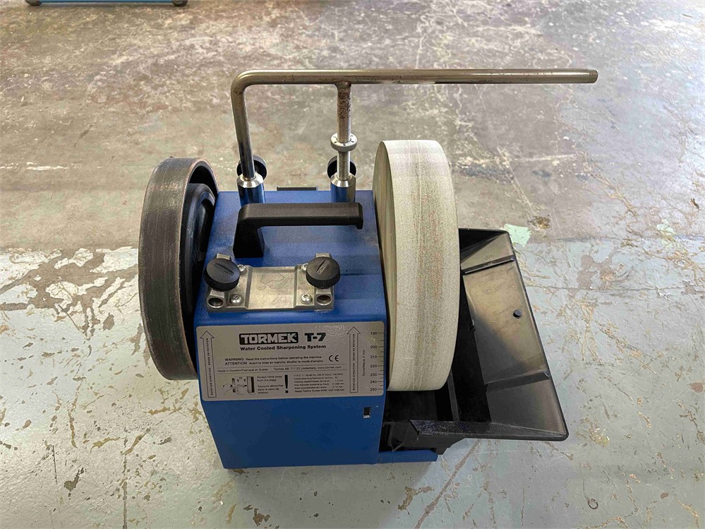 Tormek "T-7" Water-Cooled Sharpening System