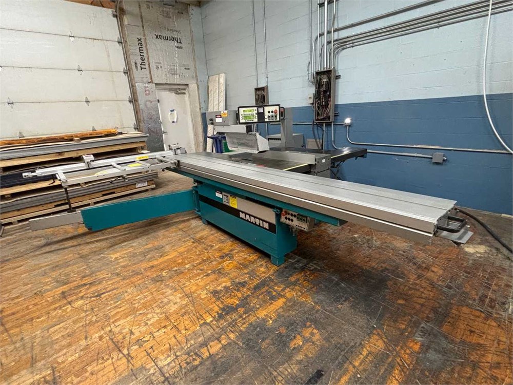 Martin "T72A" Sliding Table Saw