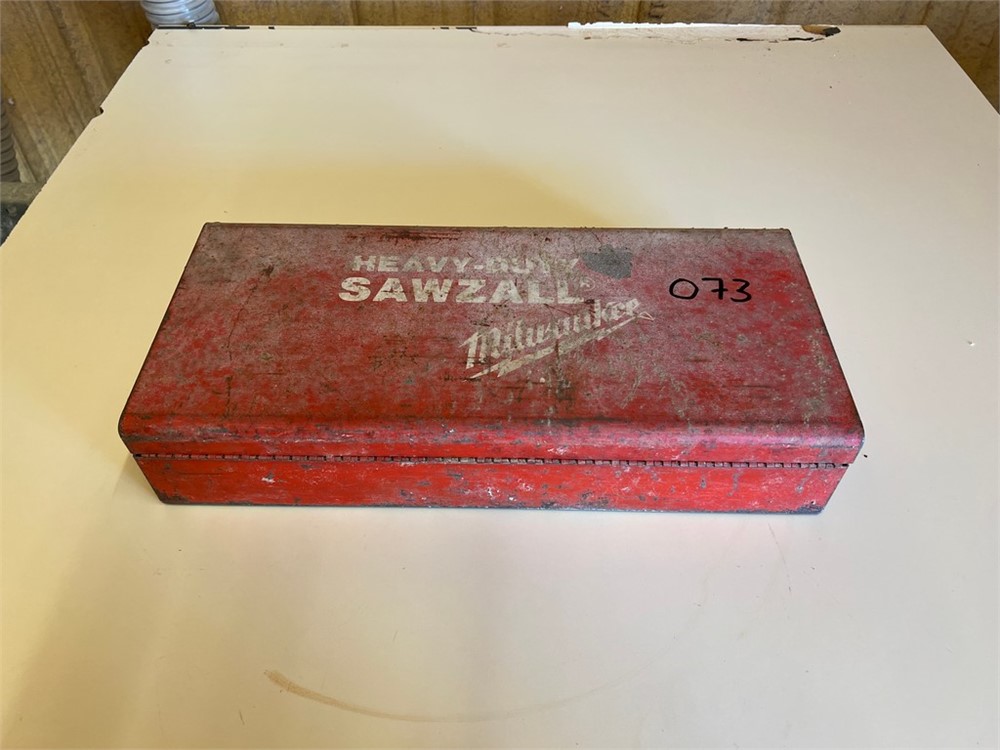 Milwaukee Sawzall & Case