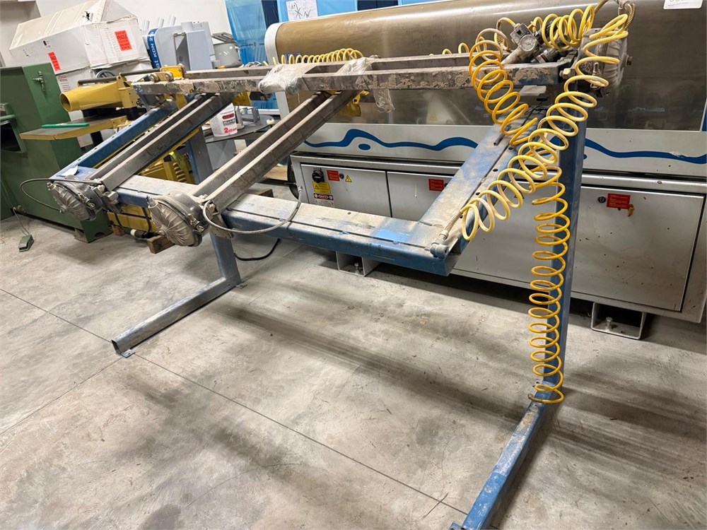 JLT Door Clamp