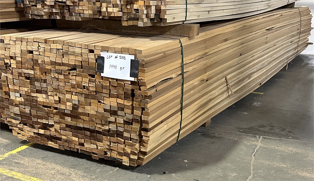 Poplar  1-3/4" 4/4  S4S lumber