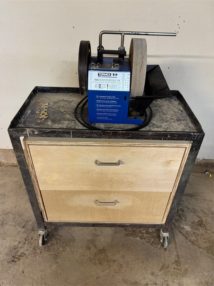 Tormek "T-7" Water Cooled Sharpening System