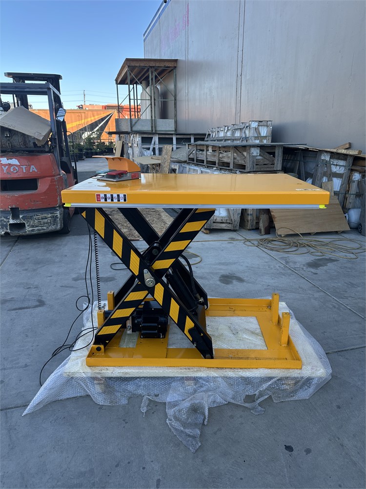 Sta-Scissor Pro "SJG-1" Lift Table
