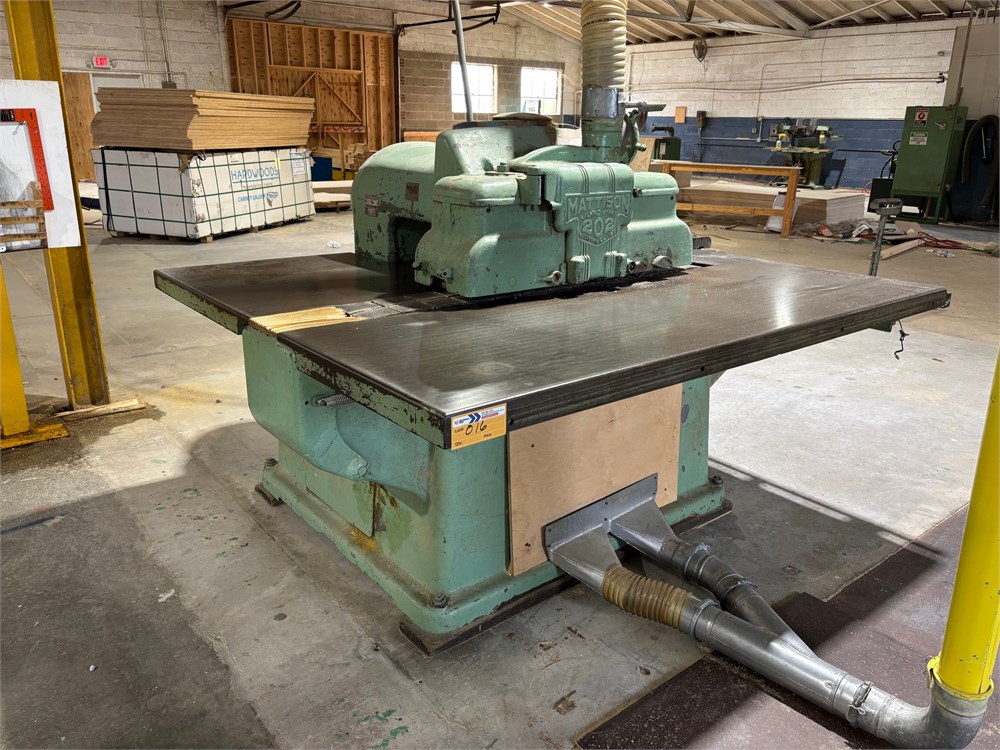 Mattison "202" Fast Feed 14" Straight Line Rip Saw
