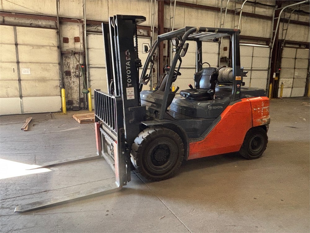 Toyota "8FG45U" Forklift