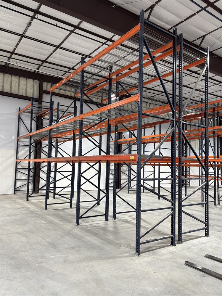Lot of Pallet Racking - (8) Sections