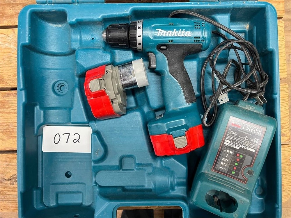Makita Drill & Charger