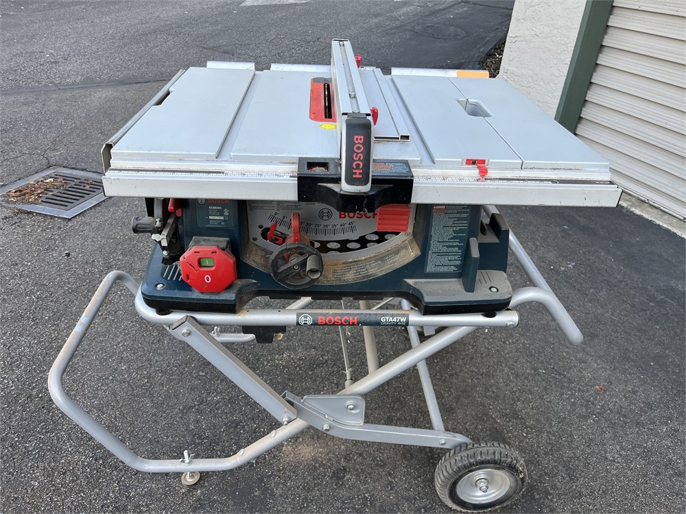 BOSCH "4100XC-10" table saw