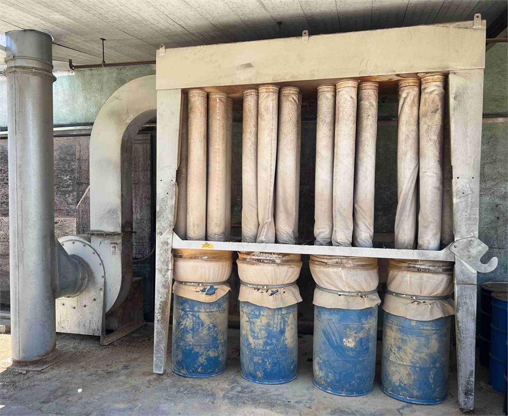 Donaldson "460-IRD" Dust Collector