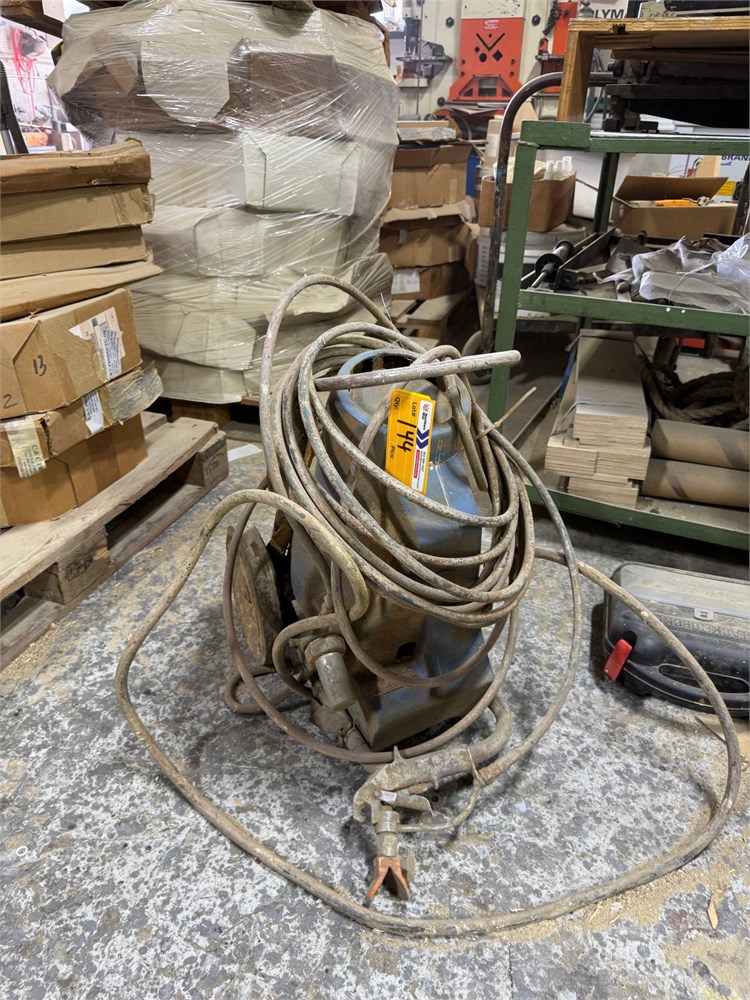 Air-Powered Spray Pot