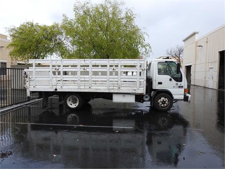 GMC "W4500" Series Flat Bed Truck with Lift Gate