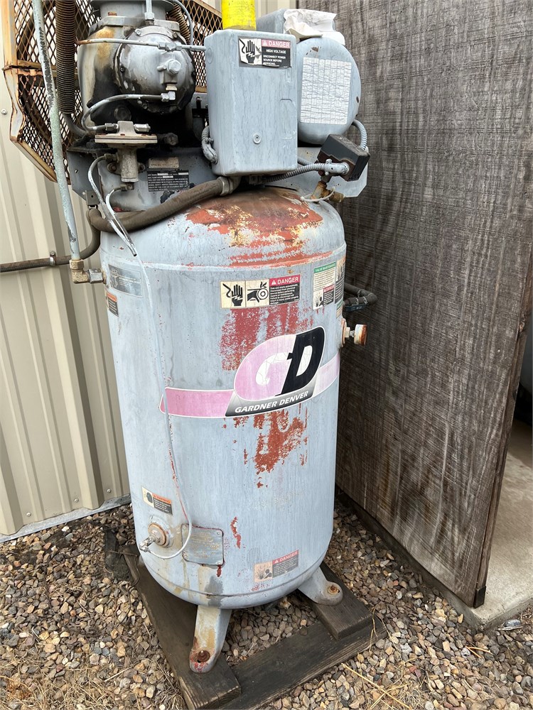 Gardner Denver Vertical air compressor