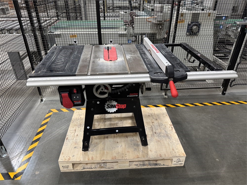 SawStop "CNS-175" Contractor Saw