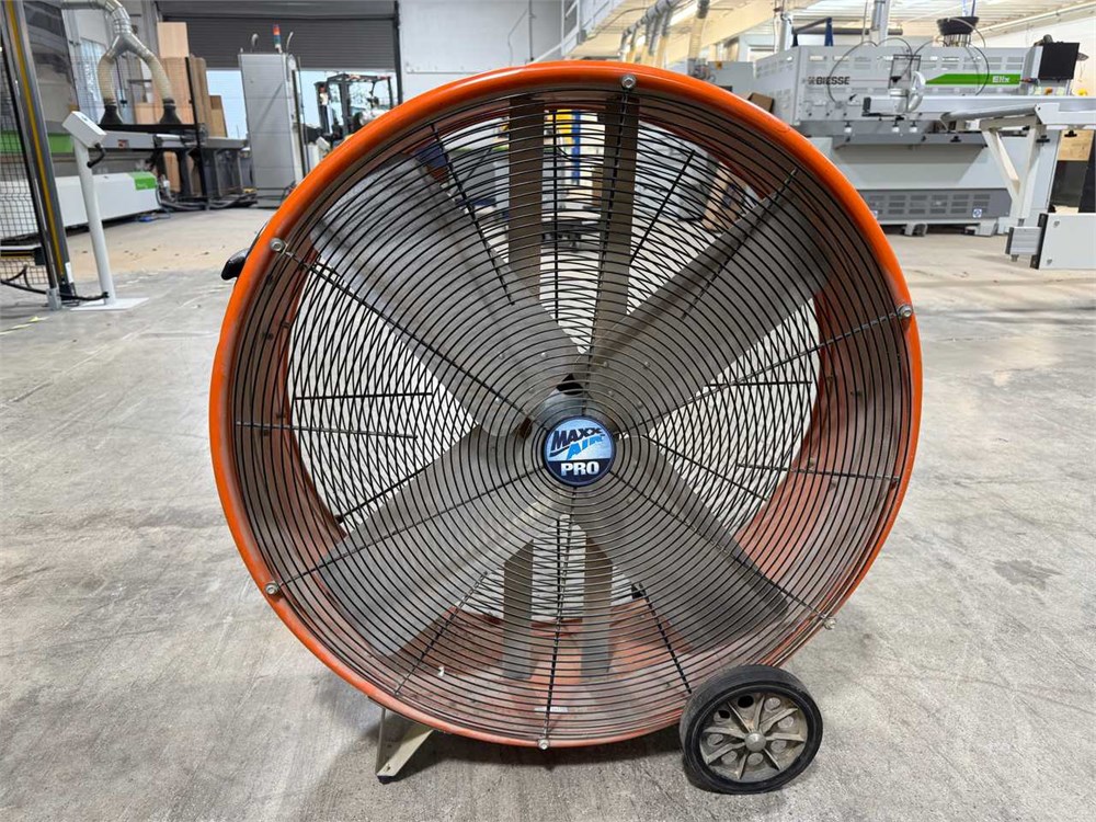Shop Fan