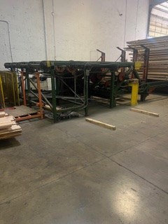 Ben-Fab Chain Driven Lumber Hoist/Conveyor Table - Grand Prarrie, TX