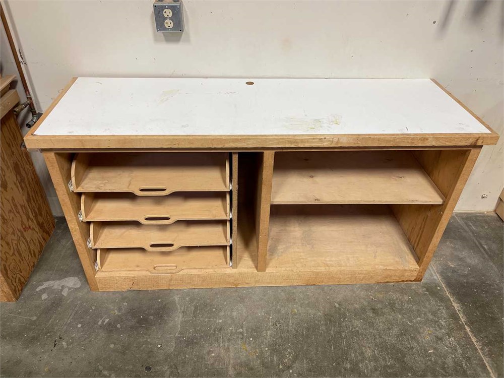 Wooden Work Bench