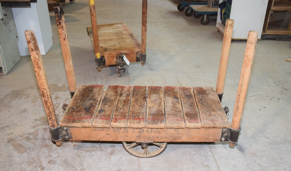 LOT# 104  (1) ONE FACTORY CART