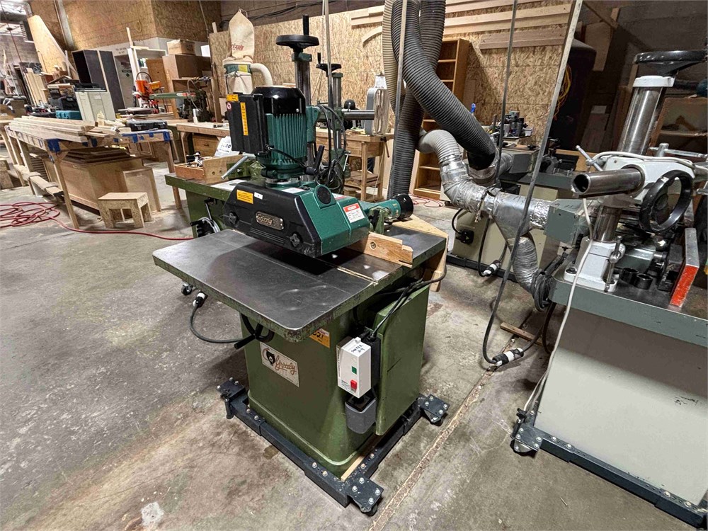 Grizzly "G1026" Shaper & Power Feeder
