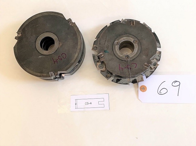 LOT# 069  (2) SHAPER / MOULDER CUTTERS * SEE PHOTO FOR PROFILE & BORE DIAMETER