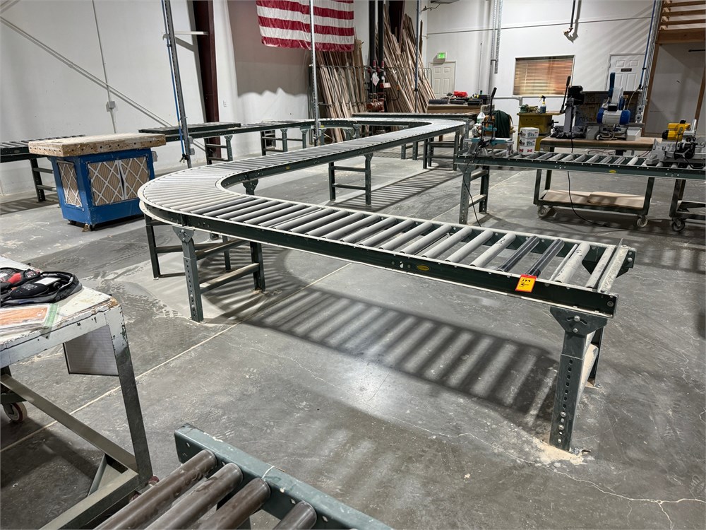 Hytrol - Lot of Roller Conveyor