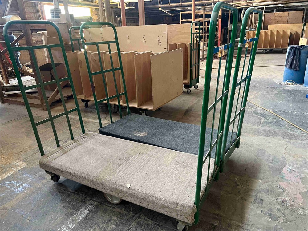 Metal Material Cart Qty. (2)