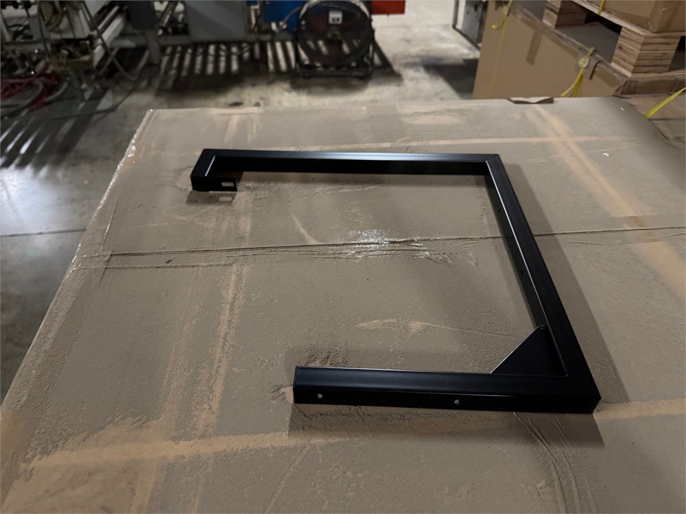 Ameriwood "A95580" Metal Leg - (6) Pallets