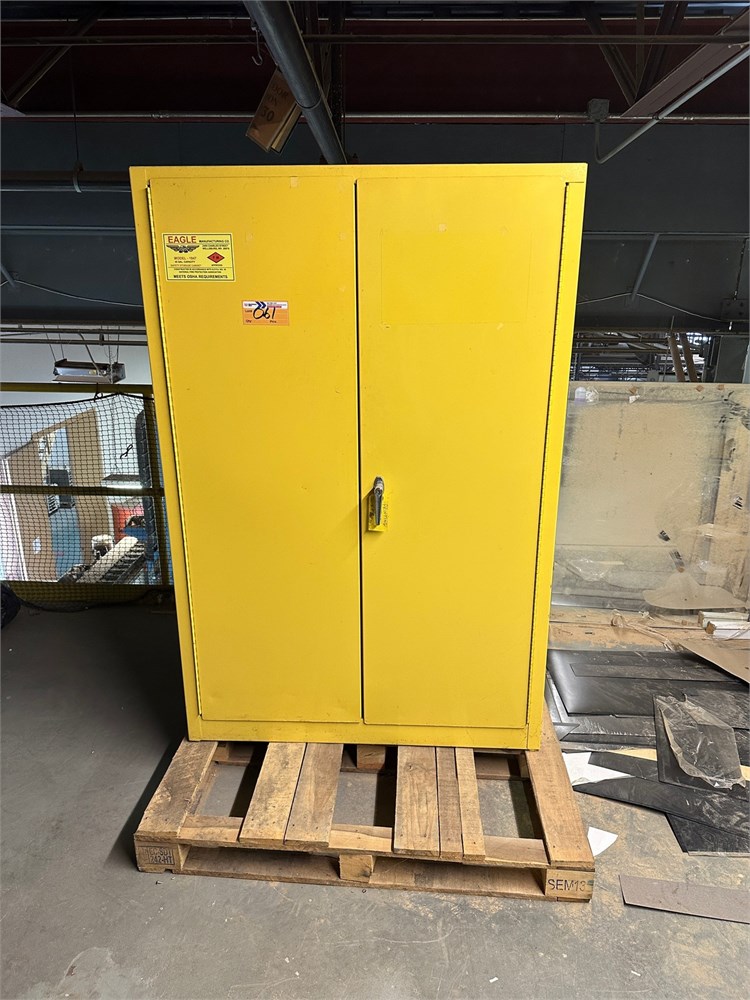 Eagle "1947" Safety Cabinet