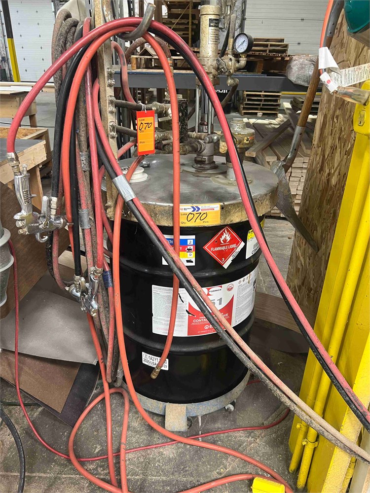 Graco "Fast-Flo" Pump & Spray Guns