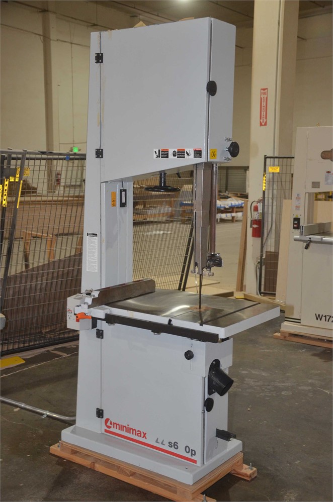 SCM "S600P" 24" band saw