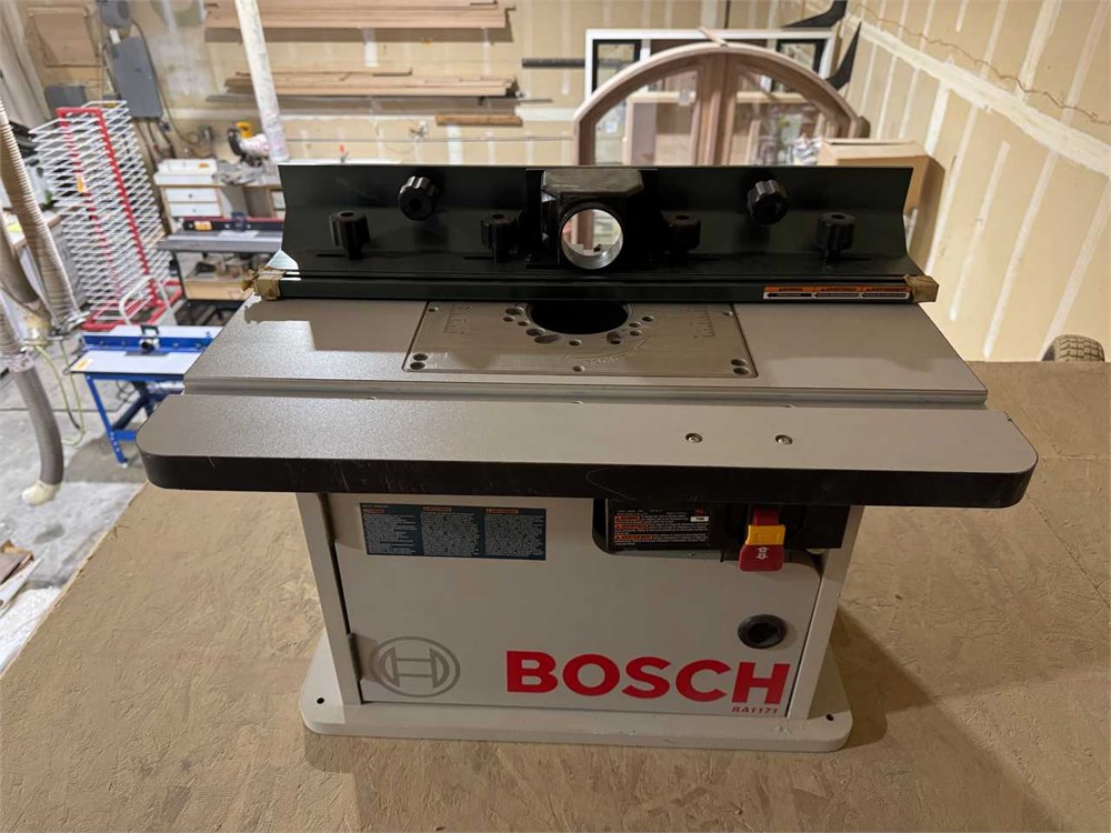 Bosch Router Table