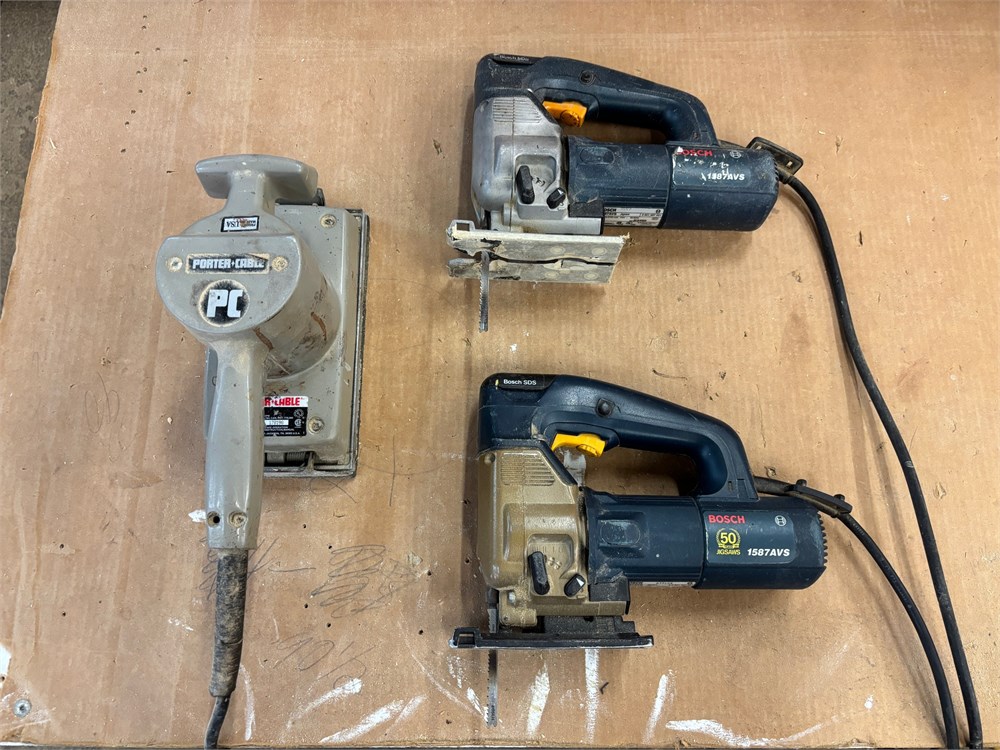 Lot of 1 Sander & 2 Jig Saws as pictured