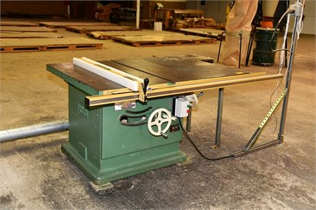 Oliver "88" Table Saw