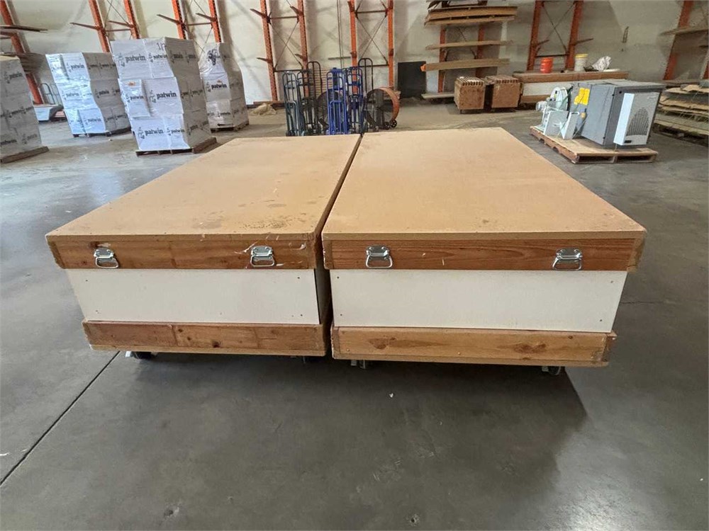 Work Bench w/Casters