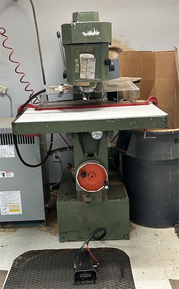 SCM "R9" Overhead Pin Router