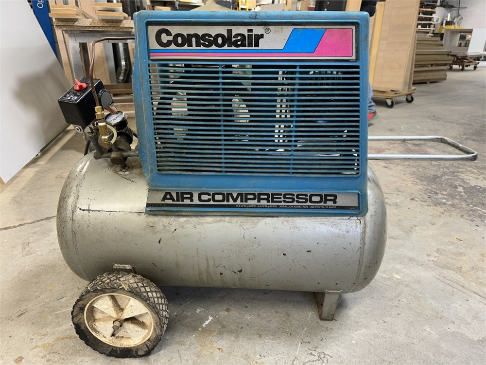 Consolair Portable "30 Gallon" Air Compressor