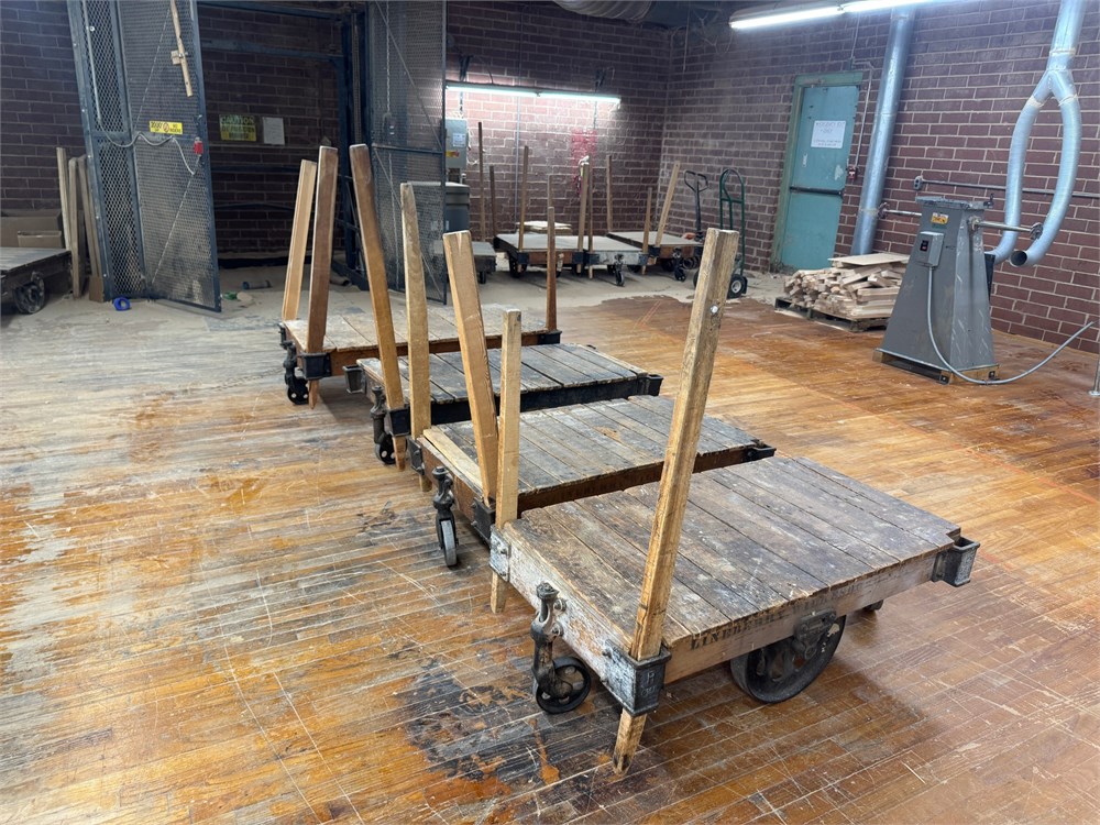 Lot of (4) LINEBERRY Carts