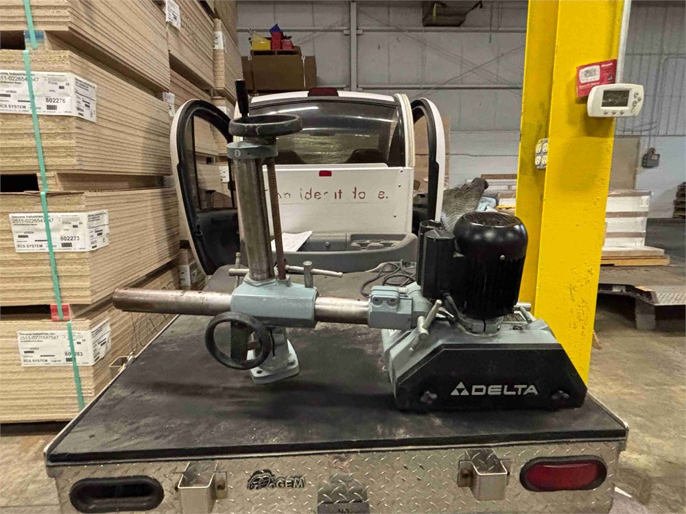 Delta "36-838" Power Feeder