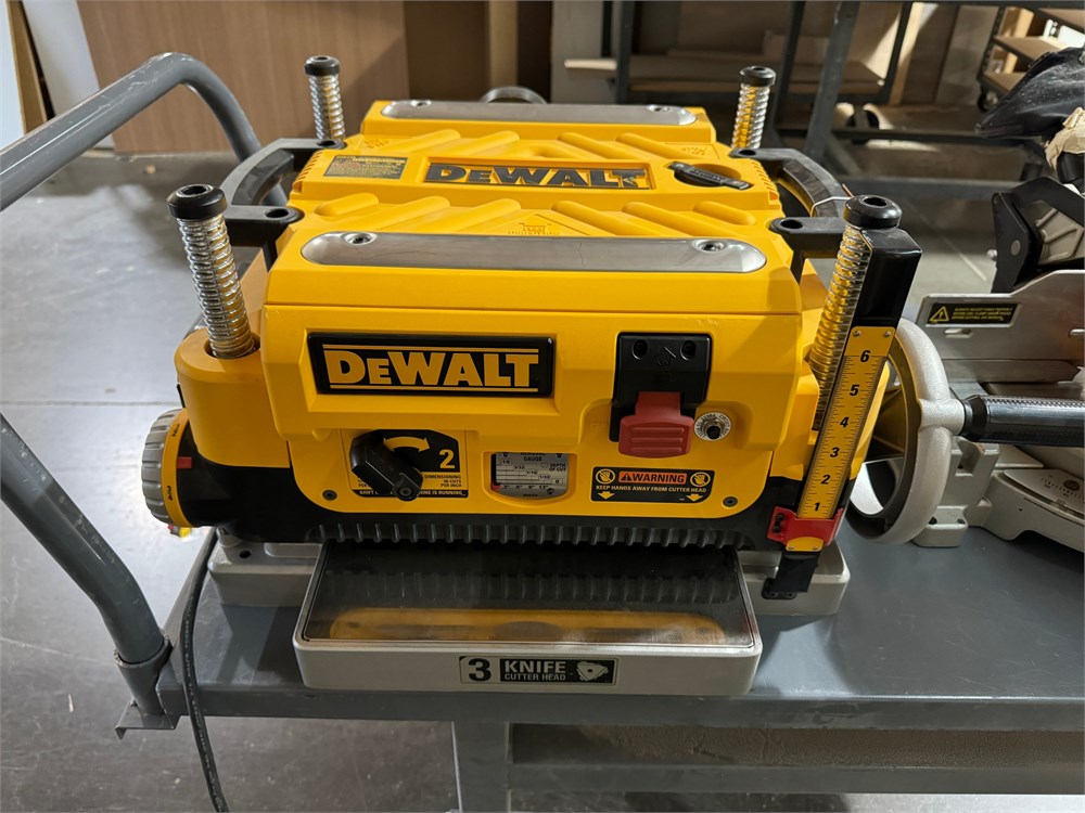 Dewalt Planer & Cut-off Saw - No Cart