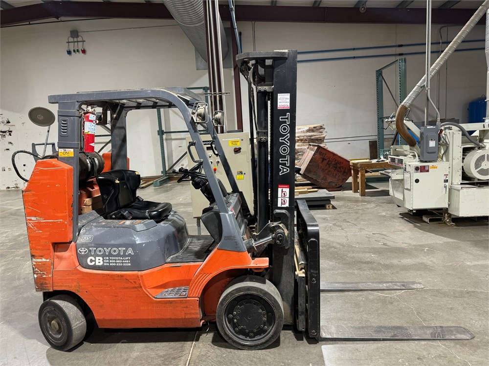 Toyota "7FCGCU35-3CS" Forklift - #6,850 cap.