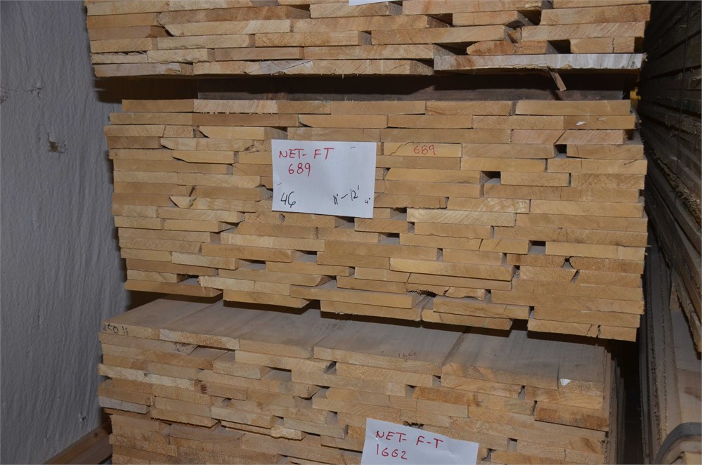 Cottonwood 4/4 S2S random width lumber