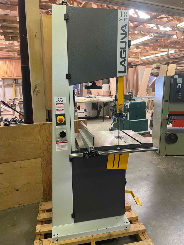 Laguna "LT 18SE" Bandsaw - 16"