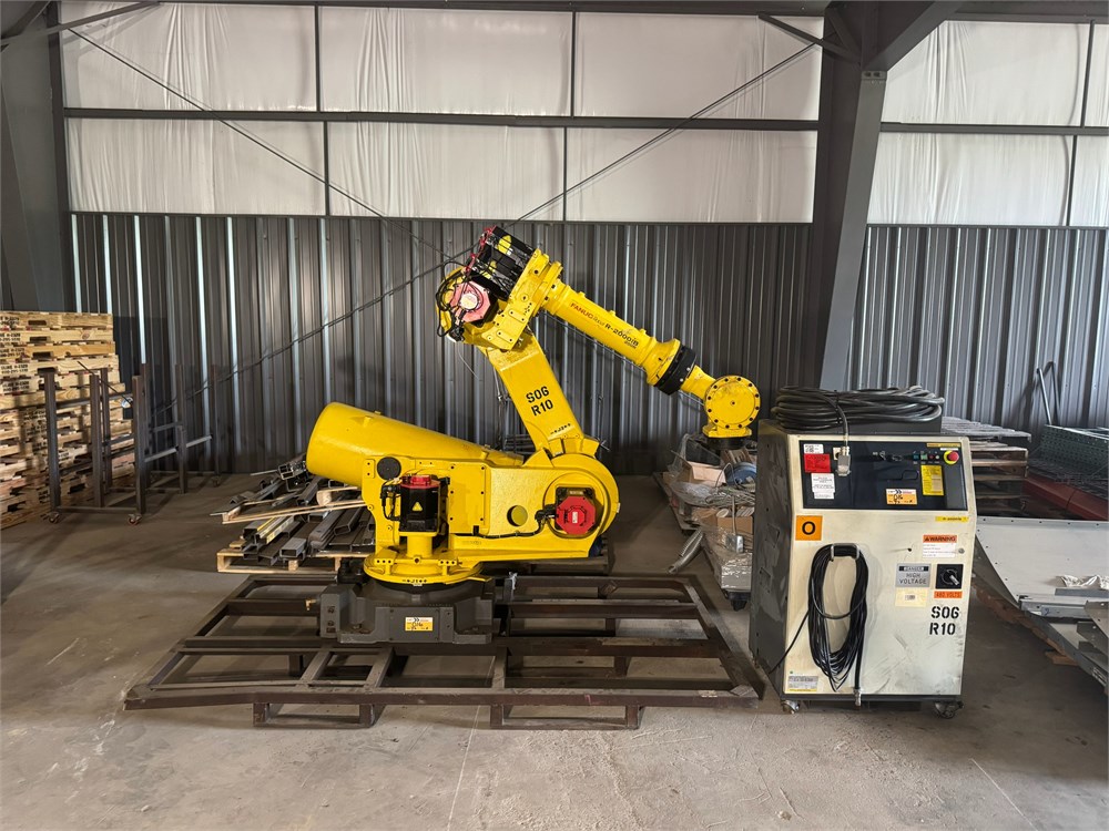 FANUC "R-2000IB 200R" 6 Axis Robot