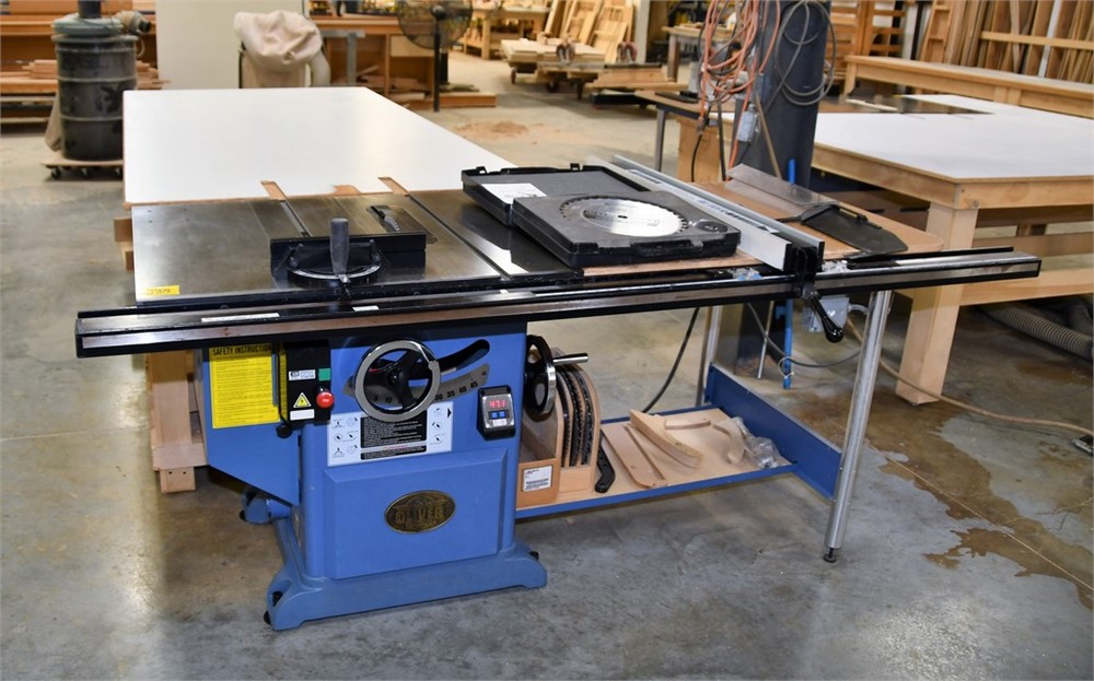 Oliver "M-4045.004S" Table Saw