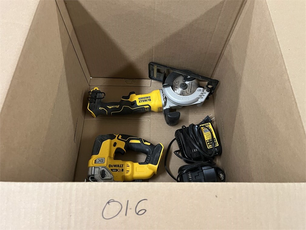 Dewalt Battery Operated Circular Saw and Jig Saw