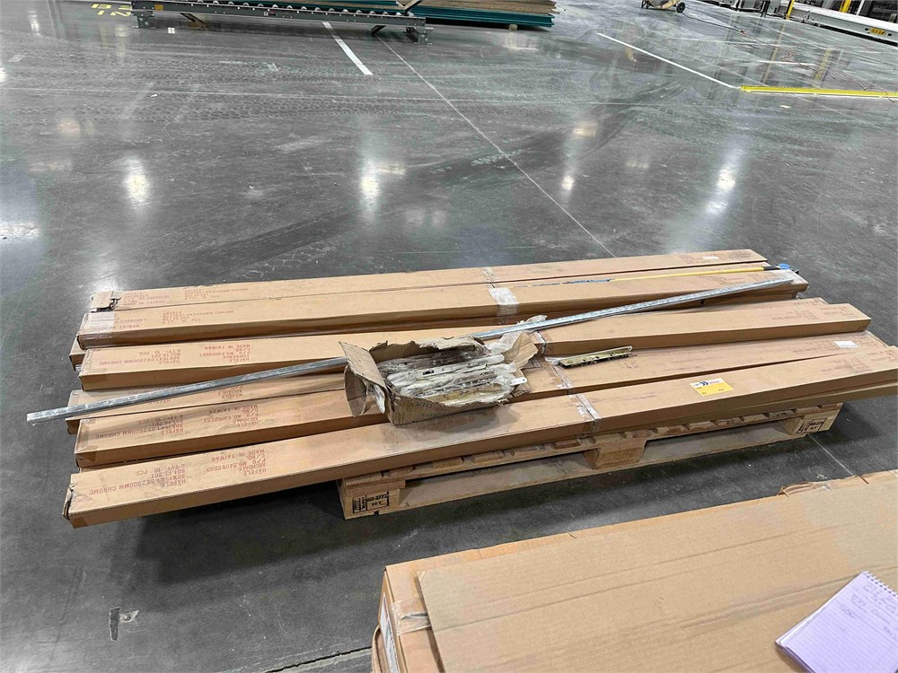 Hafele 801.13.201 Welded Steel Oval Closet Rod