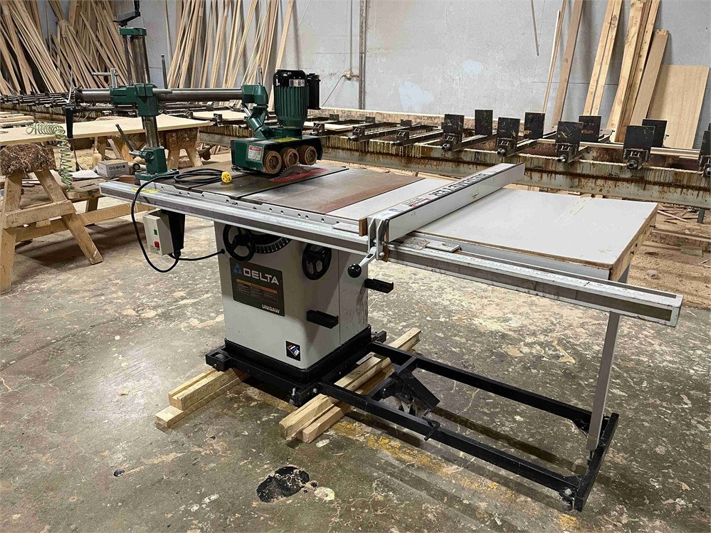 Delta "Unisaw" Table Saw with Grizzly Powerfeeder