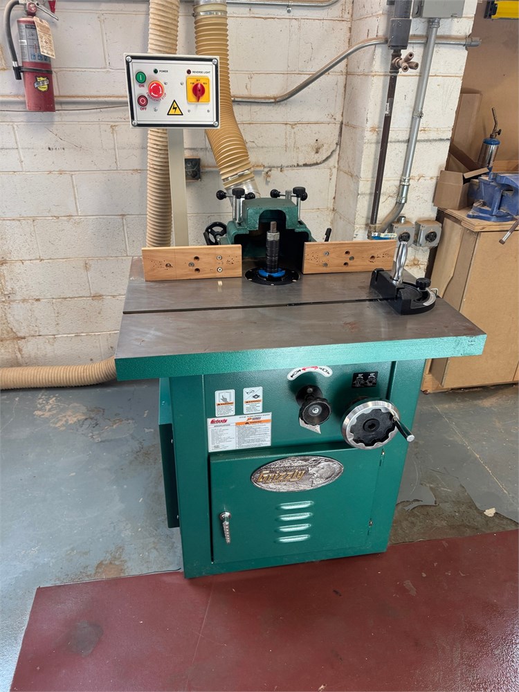 Grizzly "G7215Z" Spindle Shaper - Tilting
